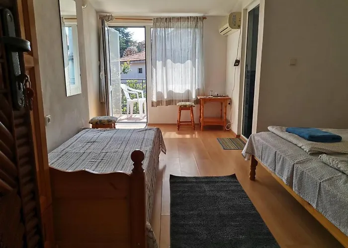 The Two Anchors * Nessebar