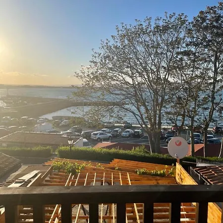 홈스테이 The Two Anchors